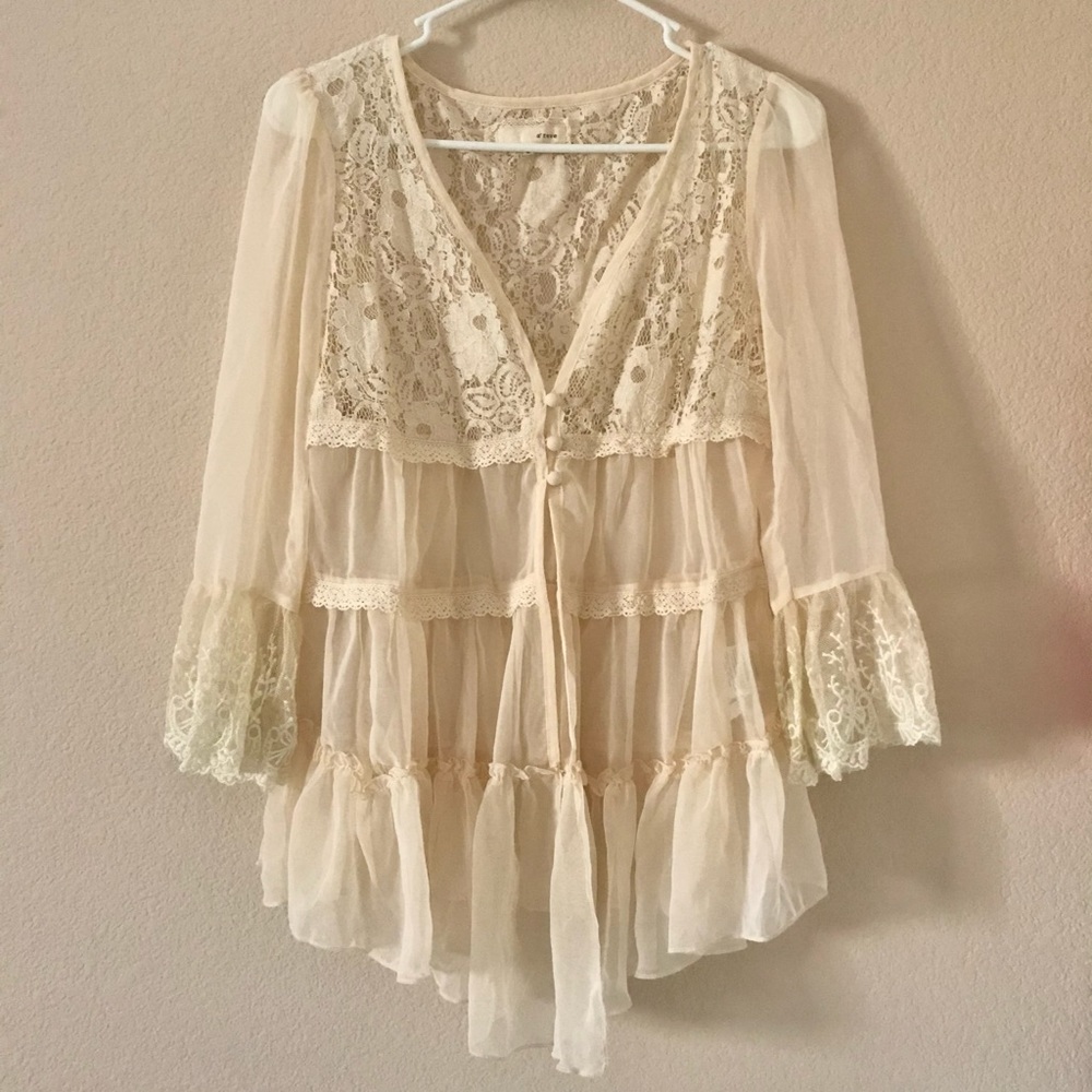 NWOT retro sheer lace bell-sleeve babydoll cardigan with ruffles in ivory